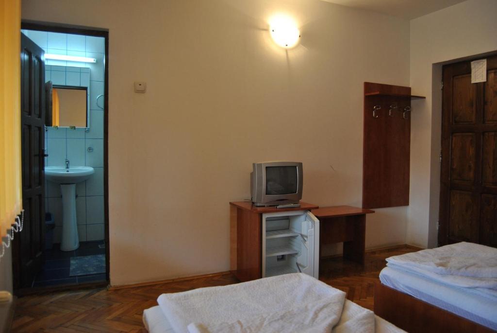 Cabana Popasul Haiducilor Petroşani Εξωτερικό φωτογραφία
